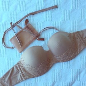 VS strapless bra